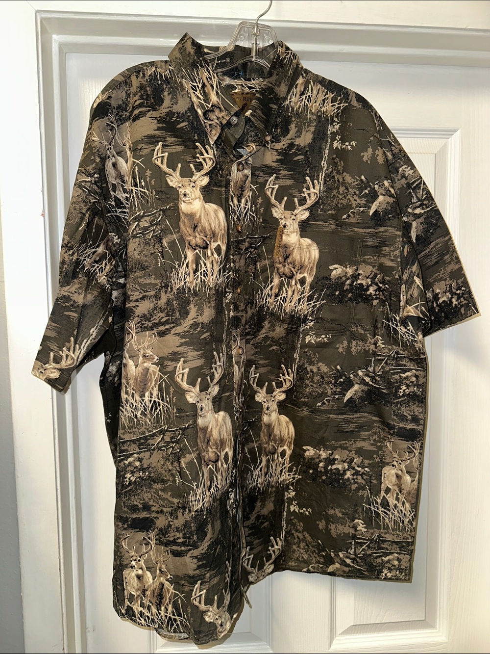 Men's Casual Deer Print Button-Down Shirt - Brown
